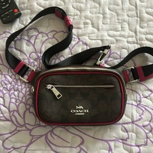 Mini belt bag